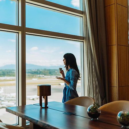 แฟร์มอนต์ แวนคูเวอร์ แอร์พอร์ต อิน-เทอร์มินอล โฮเต็ล Hotel ริชมอนด์ ภายนอก รูปภาพ
